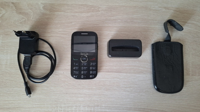 telefon-alcatel-ot-2004c-big-2